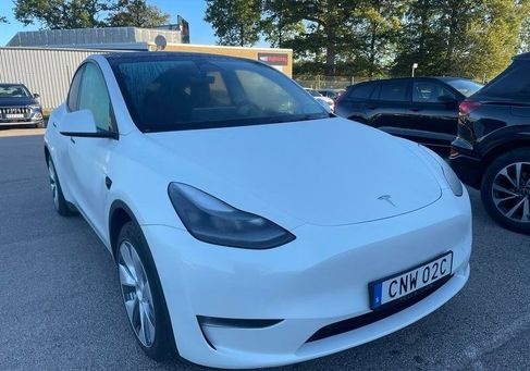 Tesla Model Y, 2023 2