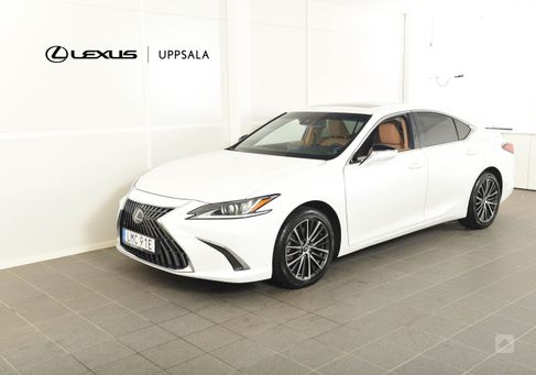 Lexus ES, 2023