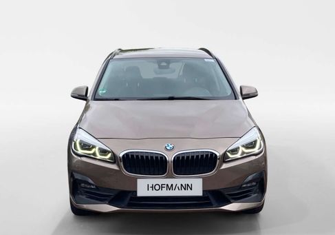 BMW 220, 2018