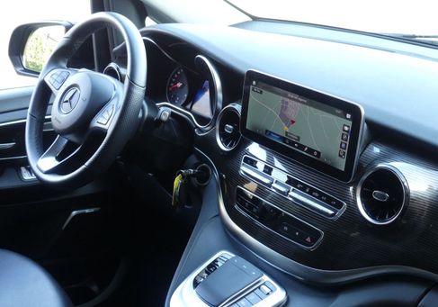 Mercedes-Benz V 300, 2023