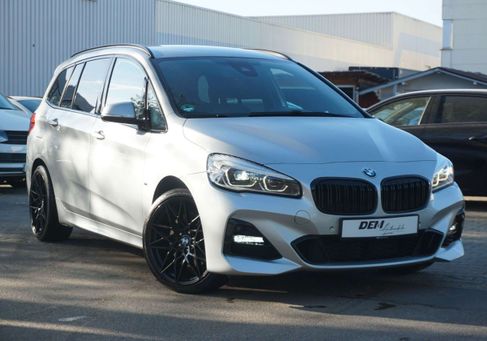 BMW 220, 2018