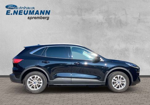 Ford Kuga, 2022