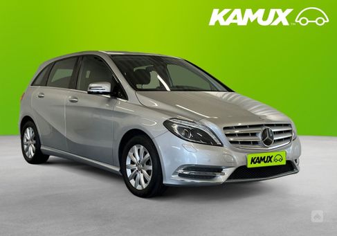 Mercedes-Benz B 180, 2013