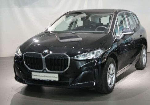 BMW 216, 2023