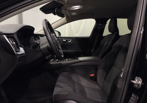 Volvo V60, 2023