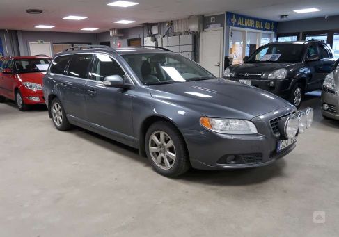 Volvo V70, 2011