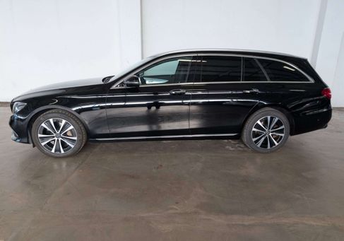 Mercedes-Benz E 300, 2019