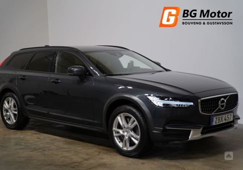 Volvo V90 Cross Country, 2018