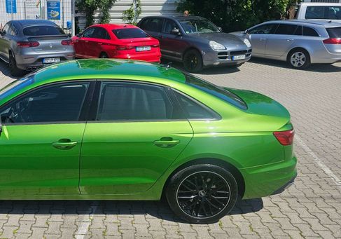Audi A4, 2021