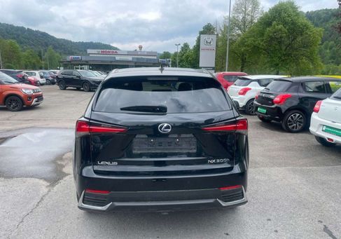 Lexus NX 300, 2020
