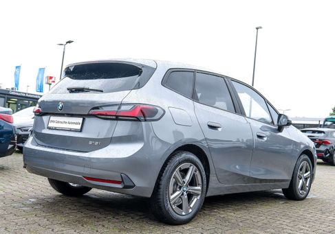 BMW 218, 2023 2