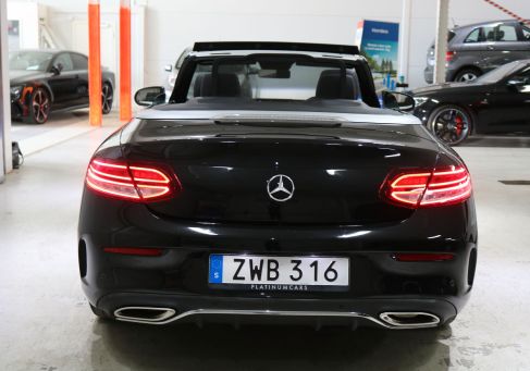 Mercedes-Benz C 300, 2021
