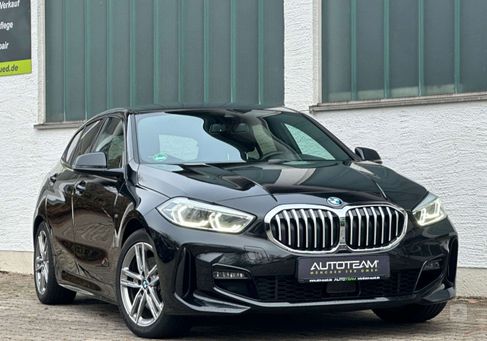 BMW 118, 2020