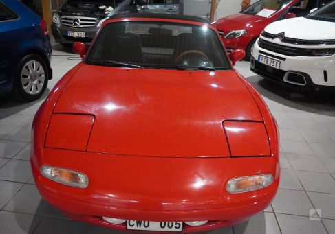 Mazda MX-5, 1990