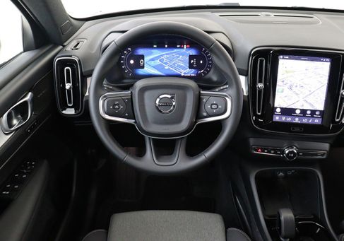 Volvo XC40, 2026 2