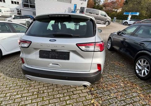 Ford Kuga, 2020