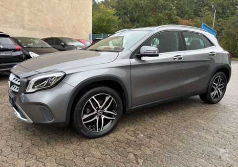 Mercedes-Benz GLA 200, 2017