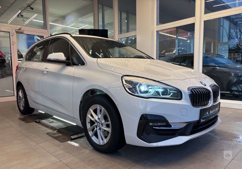 BMW 218, 2019