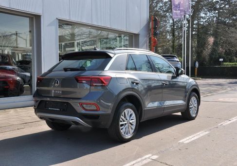 Volkswagen T-Roc, 2022