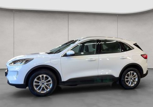 Ford Kuga, 2022