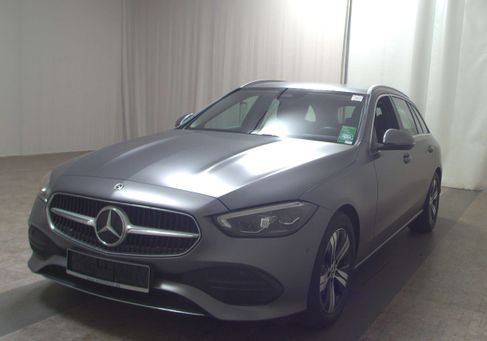 Mercedes-Benz C 200, 2022