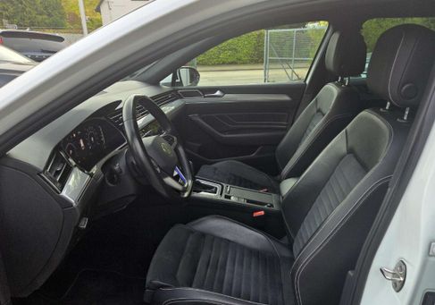 Volkswagen Passat, 2020