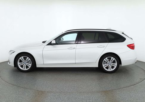 BMW 318, 2019