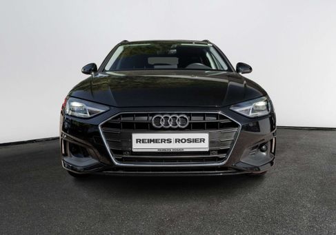 Audi A4, 2022