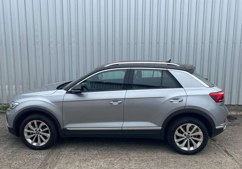 Volkswagen T-Roc, 2024 2