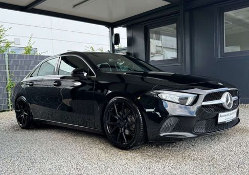 Mercedes-Benz A 200, 2022