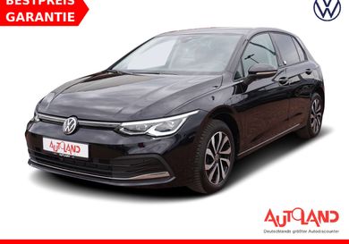 Volkswagen Golf, 2023