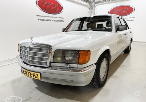 Mercedes-Benz 560, 1989