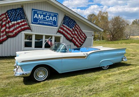 Ford Fairlane, 1957