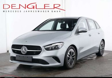 Mercedes-Benz B 180, 2025