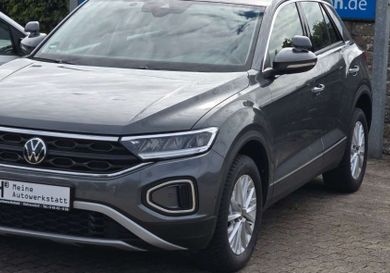 Volkswagen T-Roc, 2023