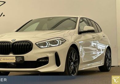 BMW 120, 2023