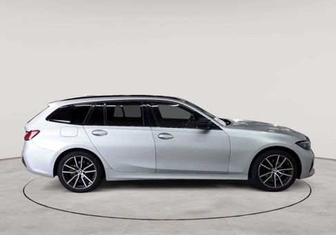 BMW 318, 2021