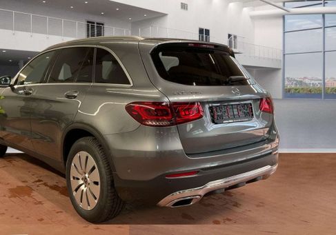 Mercedes-Benz GLC 300, 2021