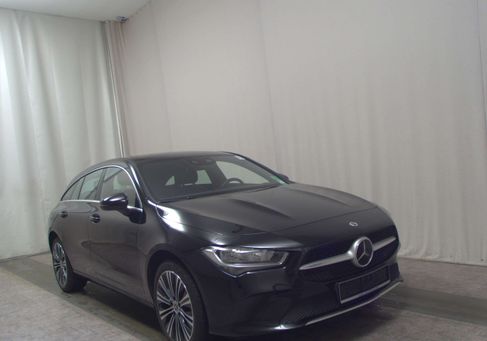 Mercedes-Benz CLA 250, 2021