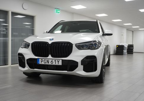 BMW X5, 2023