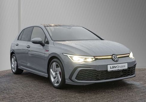 Volkswagen Golf, 2023