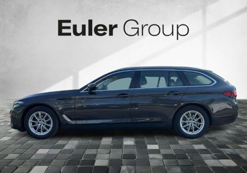 BMW 520, 2021