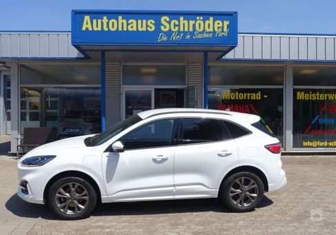 Ford Kuga, 2022