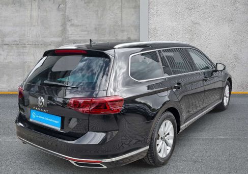 Volkswagen Passat Variant, 2023 3
