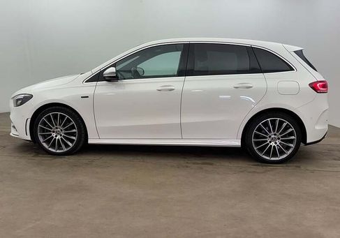 Mercedes-Benz B 250, 2021 2