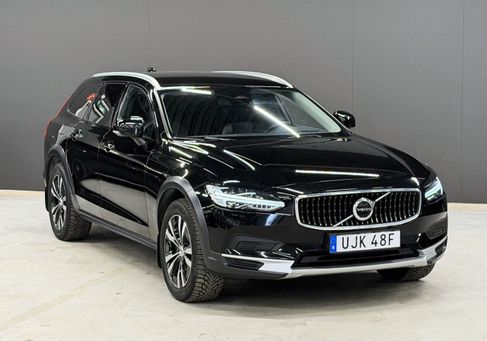 Volvo V90 Cross Country, 2022