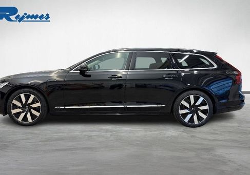 Volvo V90, 2025