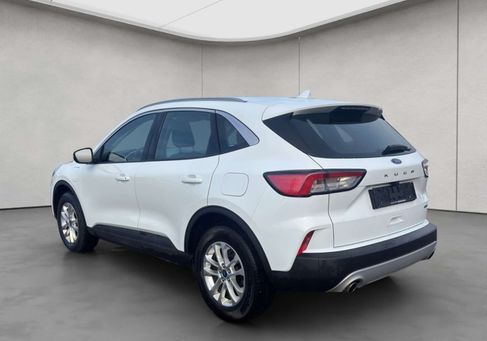 Ford Kuga, 2022