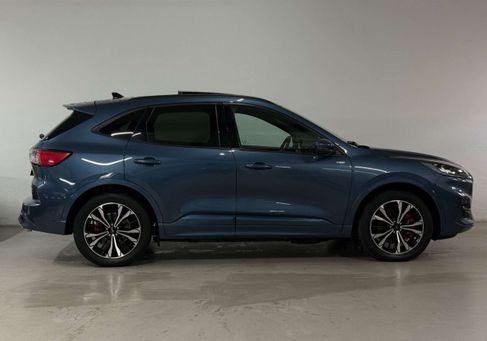 Ford Kuga, 2021