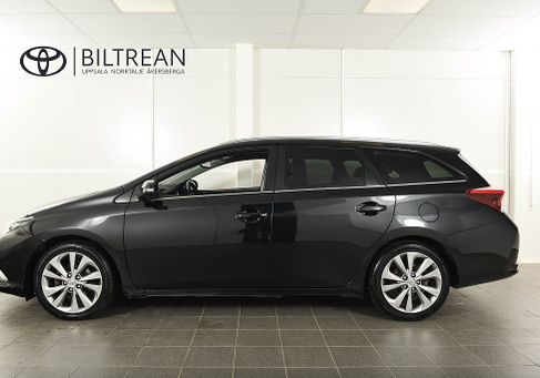 Toyota Auris Touring Sports, 2016